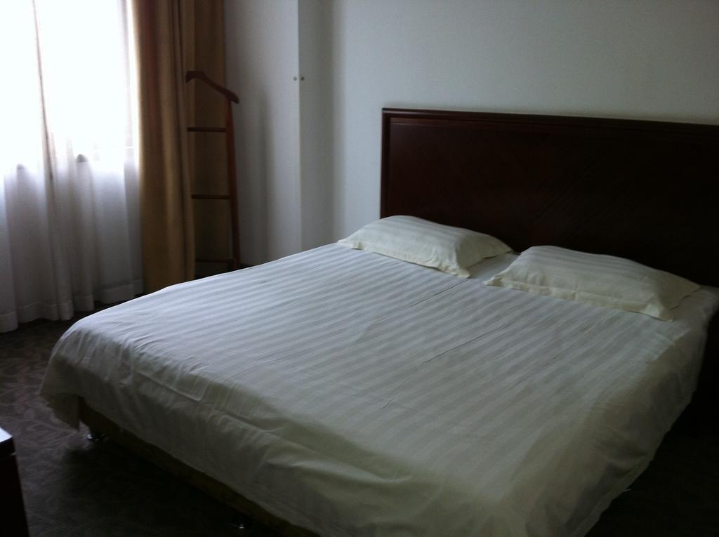 Greentree Inn Shanghai Chongming Bao Town Express Hotel חדר תמונה